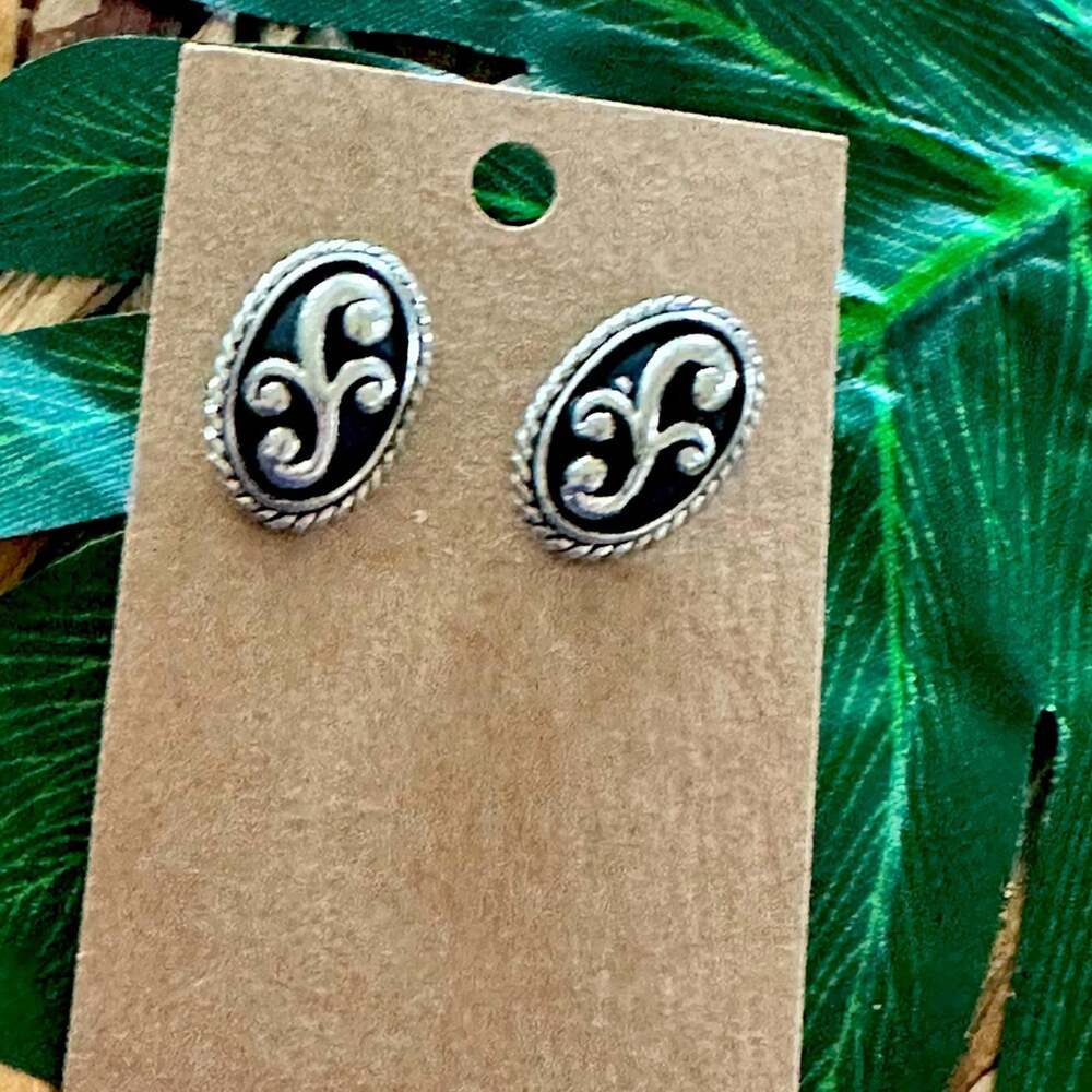 BOGO FREE SHAMROCK SILVER STUD EARRINGS